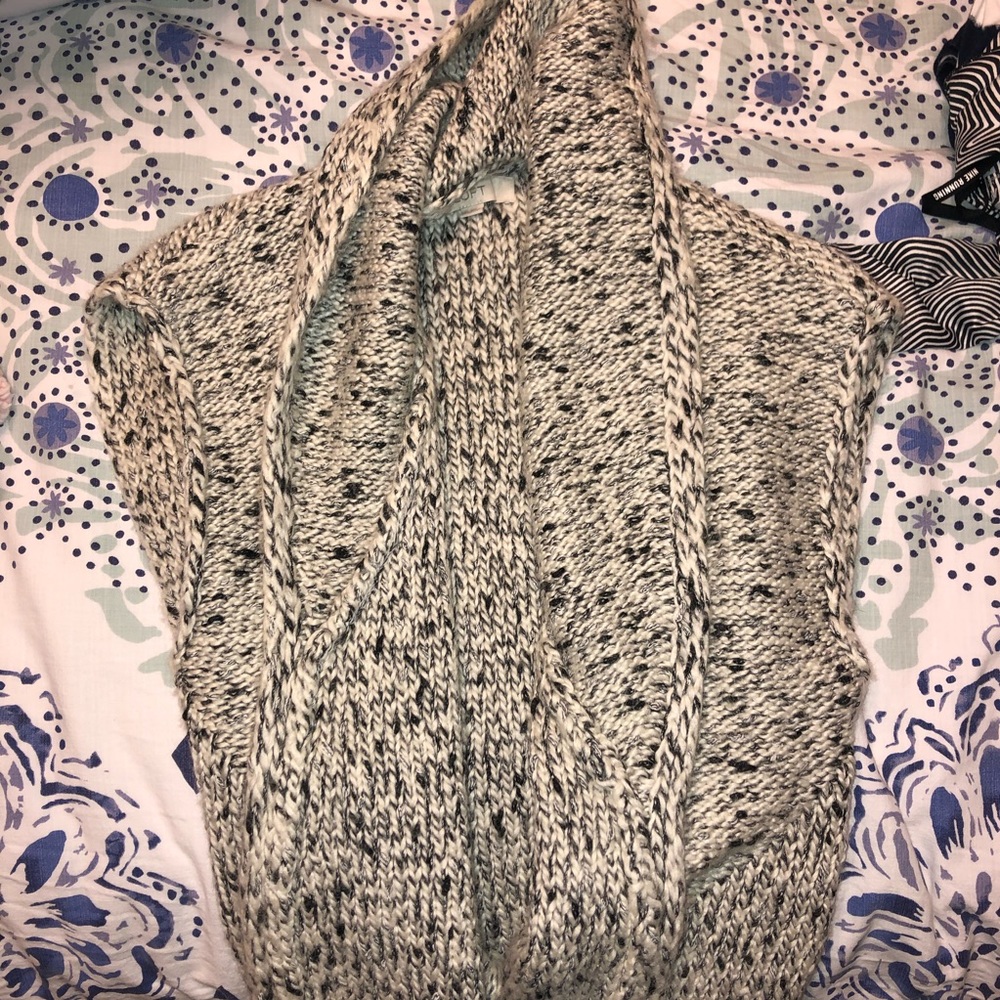 Loft Sleeveless Sweater Cardigan